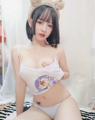 隔壁女孩儿